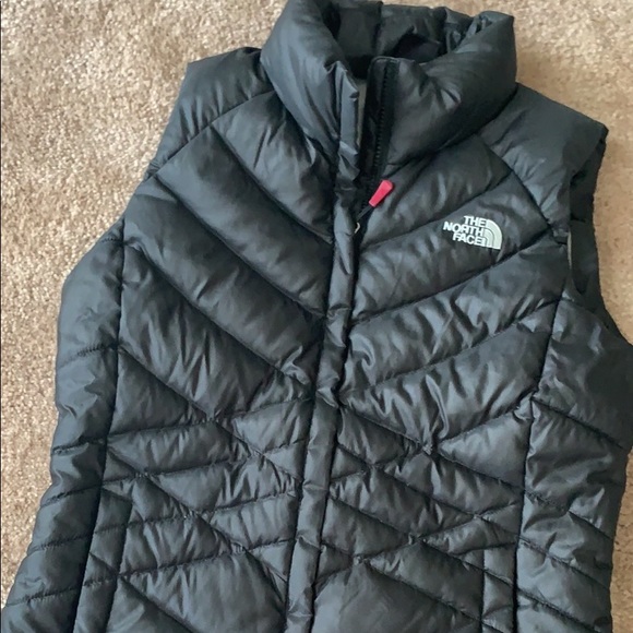 Vest - Picture 2 of 4